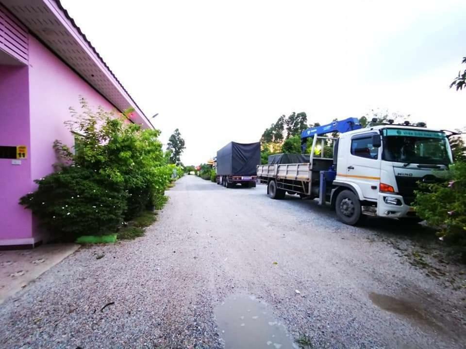Hi Tech Resort Kabin Buri المظهر الخارجي الصورة